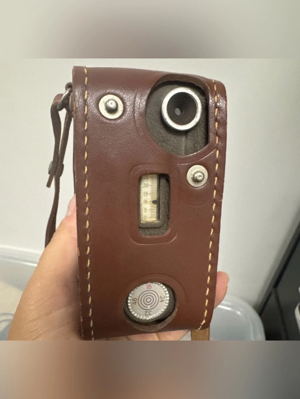 Kodak Medallion-8 Movie Camera f/1.9, 8mm With Leather Case